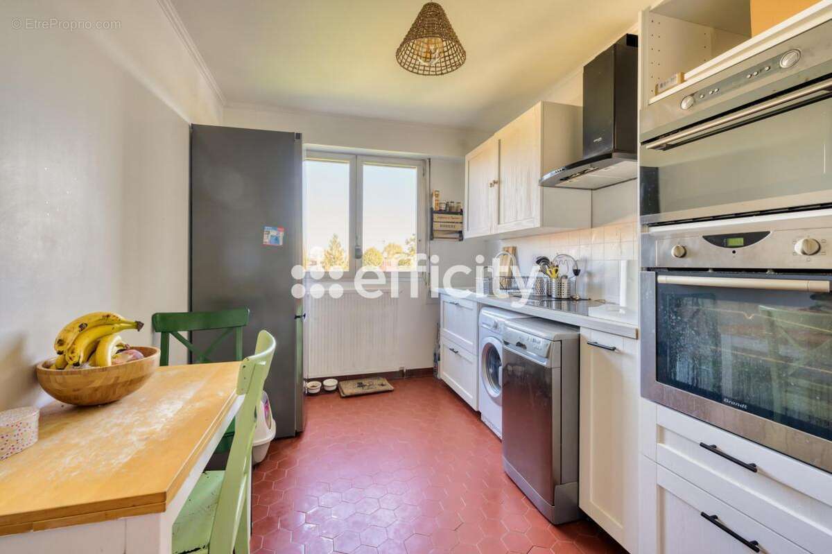 Appartement à BRY-SUR-MARNE