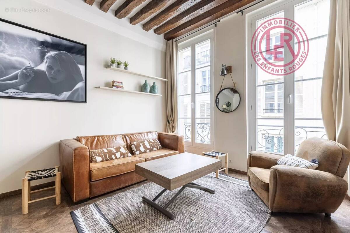 Appartement à PARIS-4E