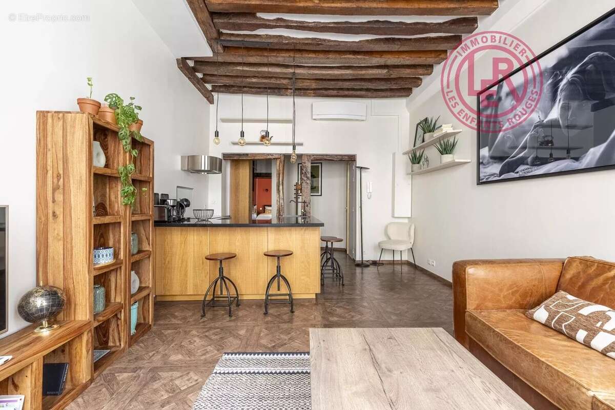 Appartement à PARIS-4E