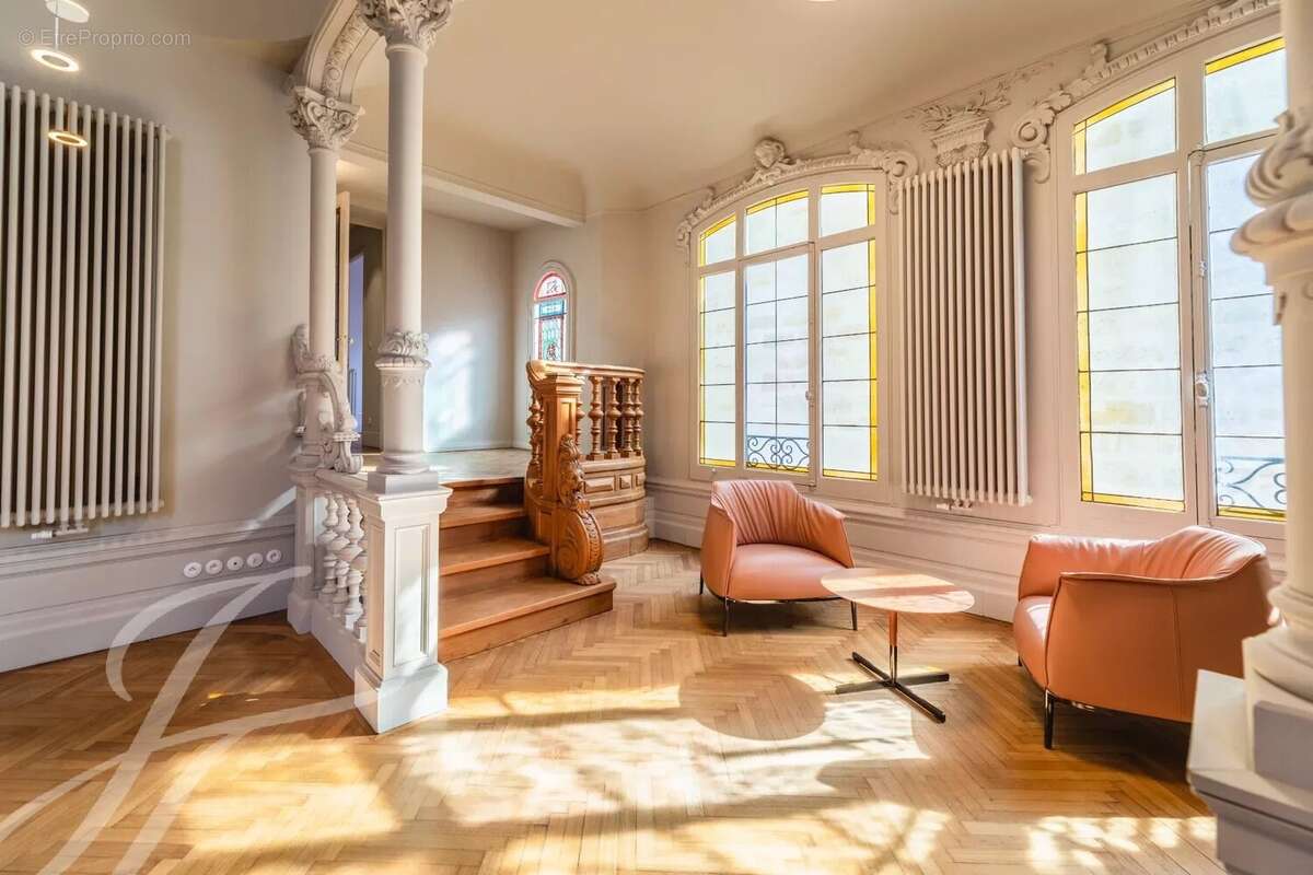 Appartement à BORDEAUX