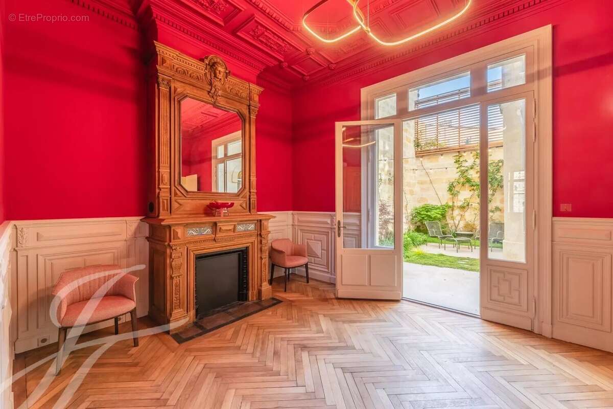 Appartement à BORDEAUX