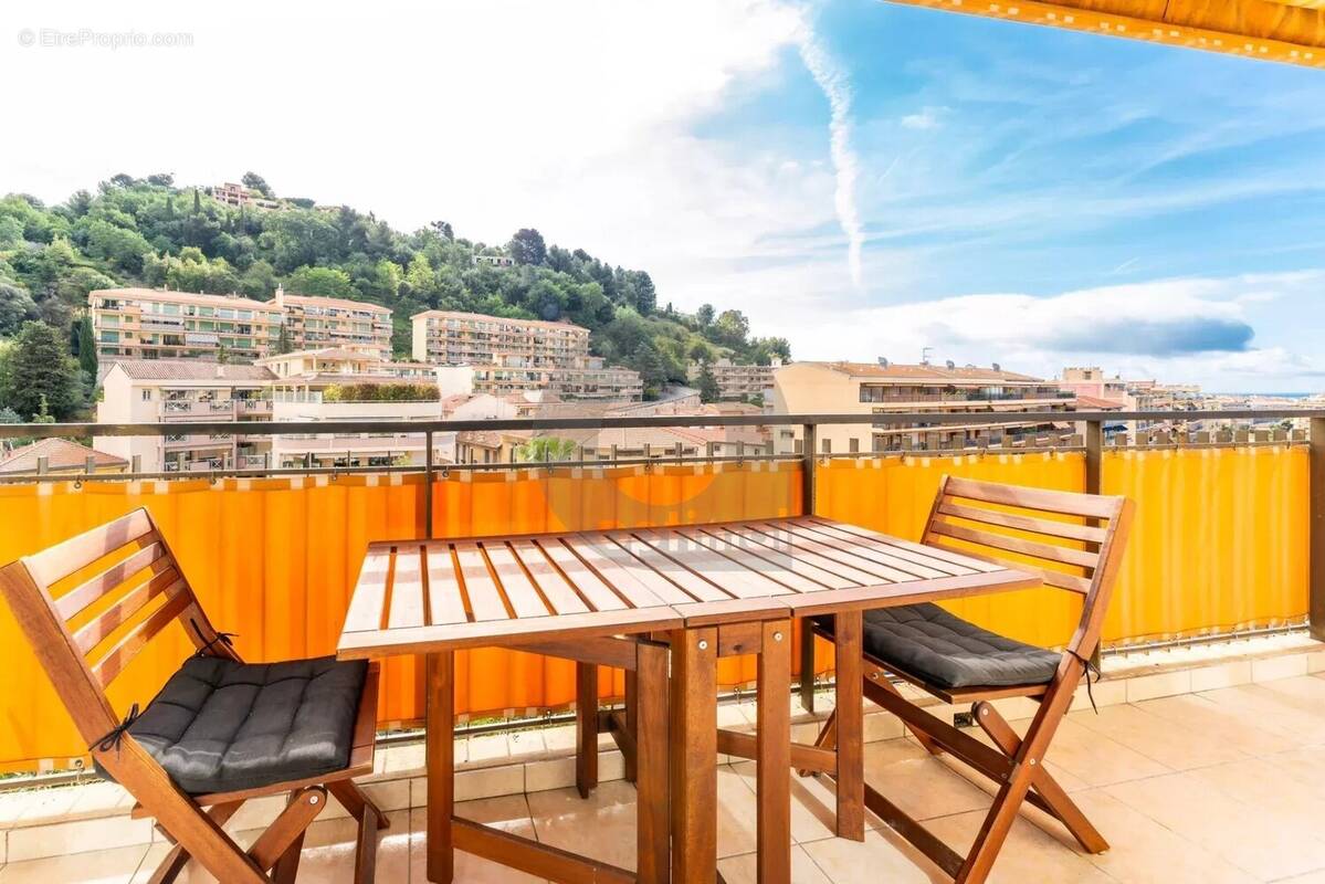 Appartement à MENTON