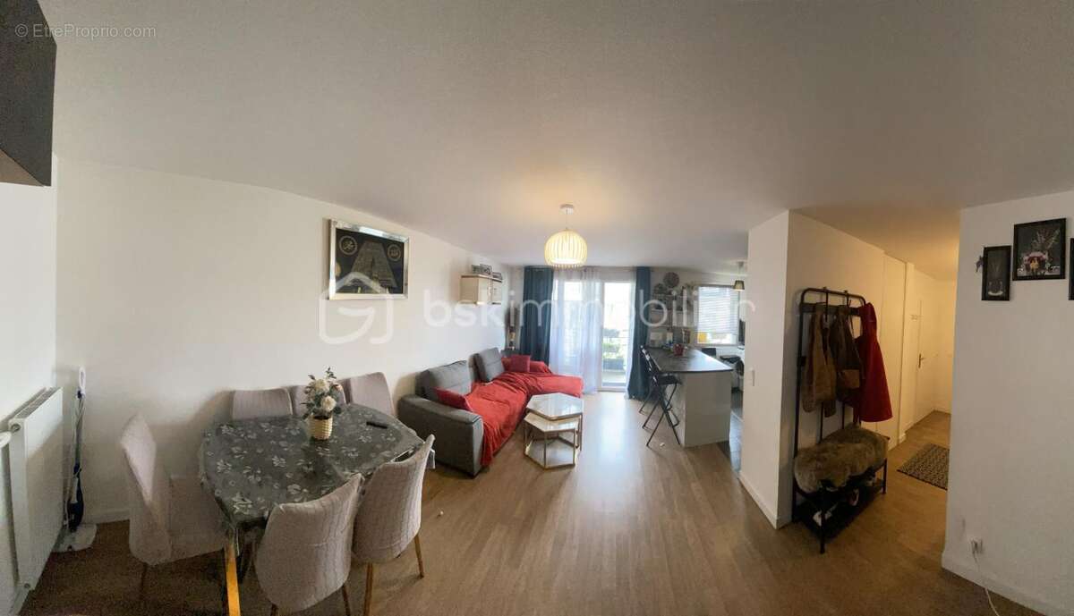 Appartement à CORBEIL-ESSONNES