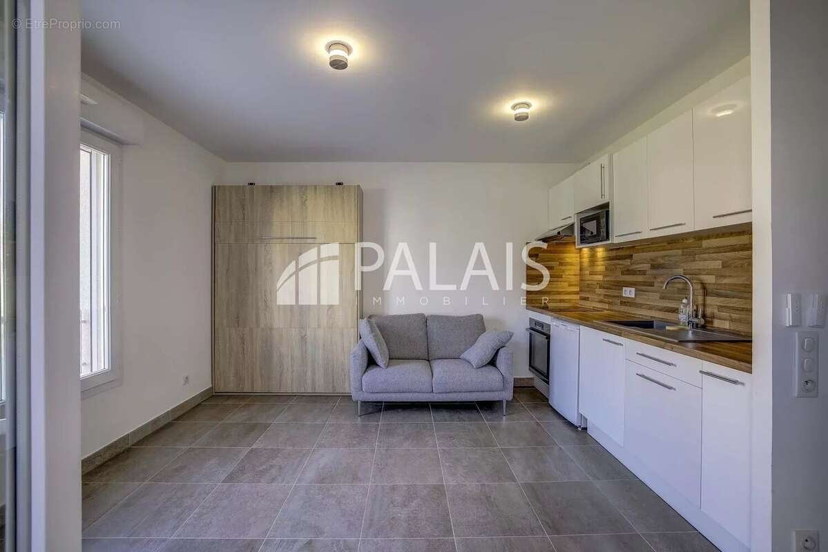 Appartement à NICE