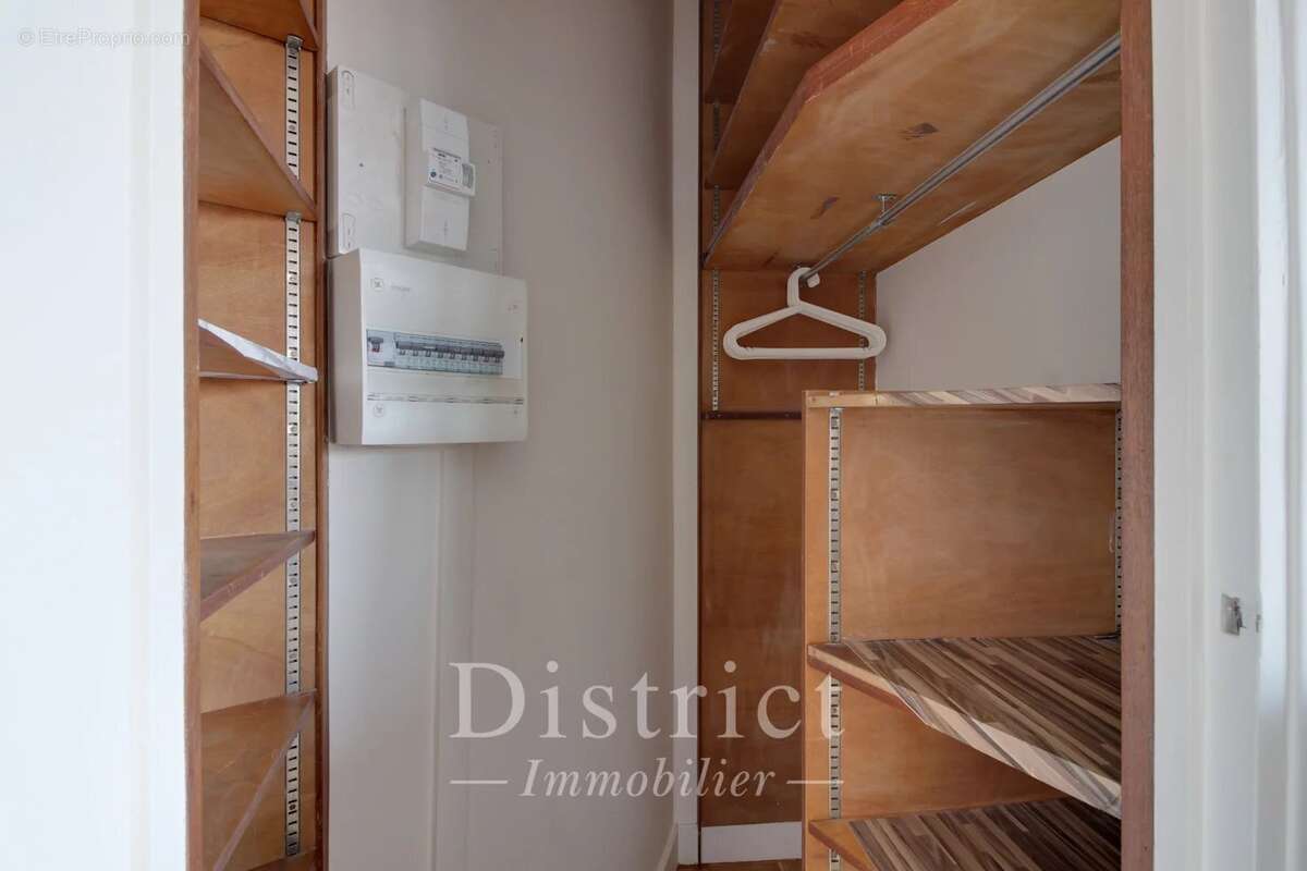 Appartement à PARIS-15E