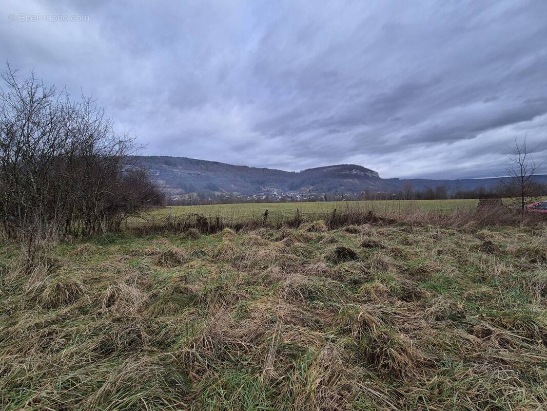 Terrain à ORNANS