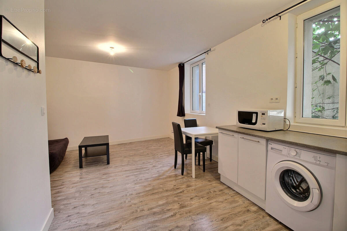 Appartement à LYON-3E