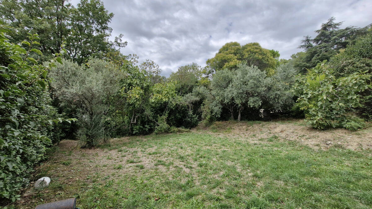 Terrain à DRAGUIGNAN