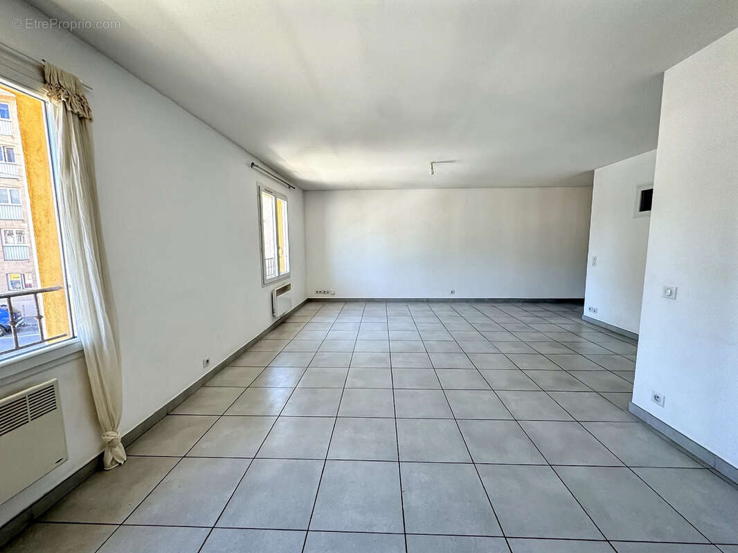 Appartement à DRAGUIGNAN