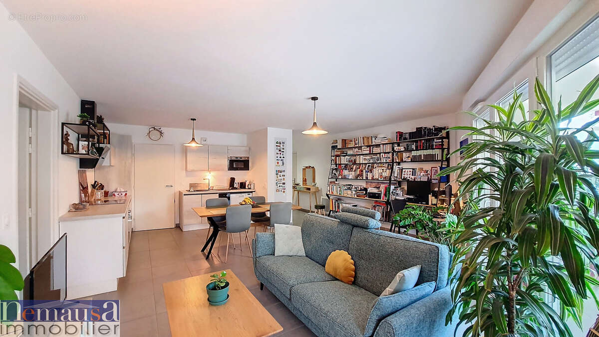 Appartement à NIMES