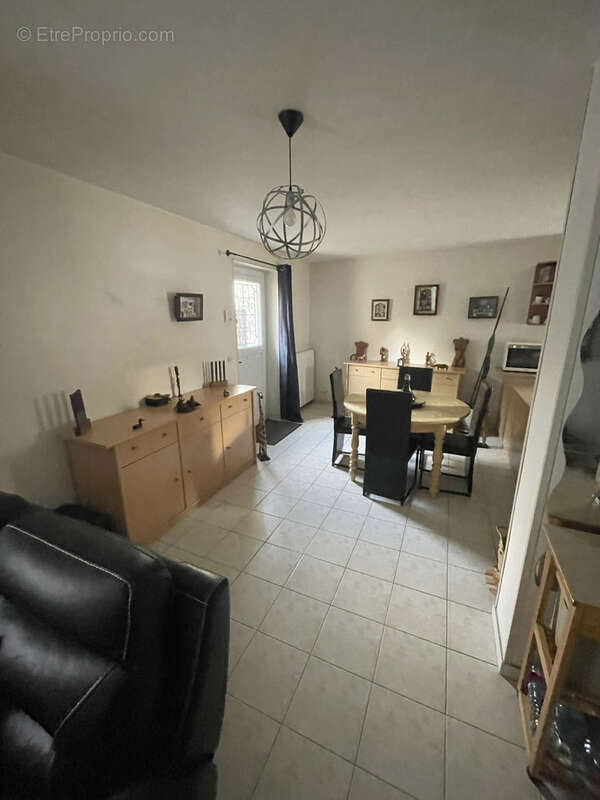 Appartement à SEUGY