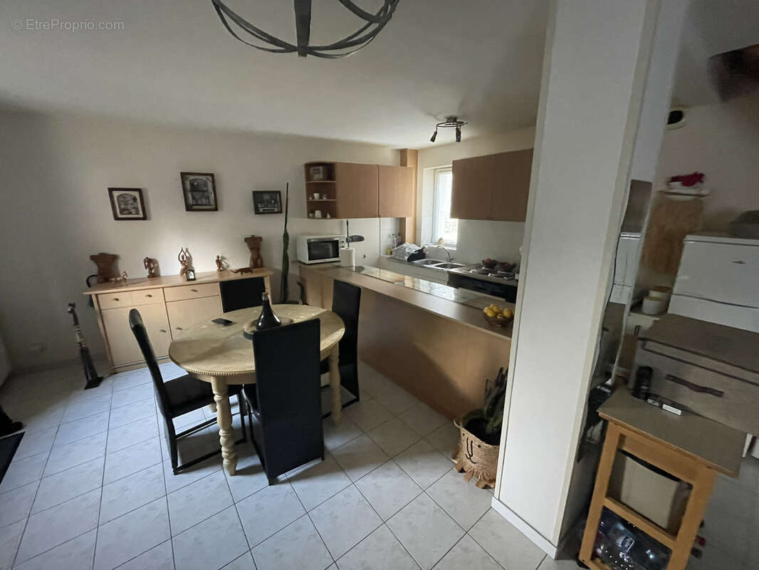 Appartement à SEUGY