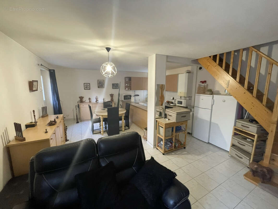 Appartement à SEUGY