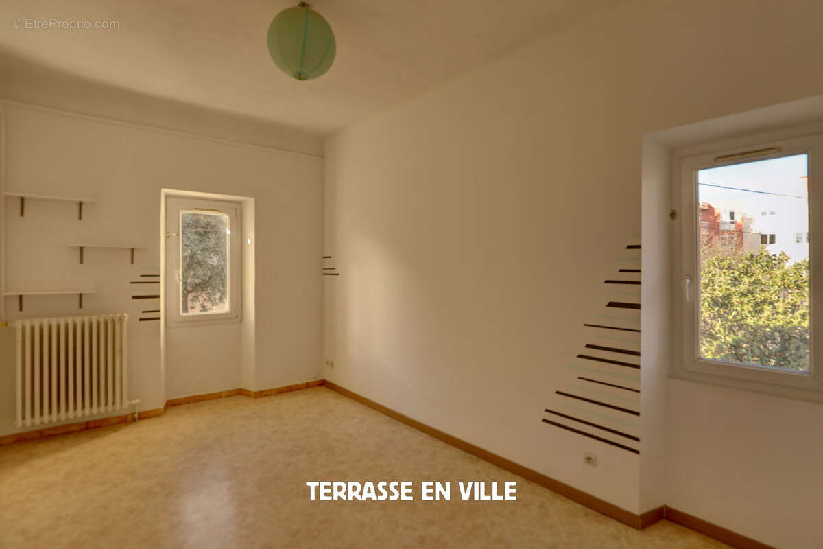 Maison à MARSEILLE-12E