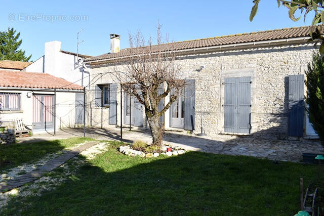 Maison à SAINT-PIERRE-D&#039;OLERON