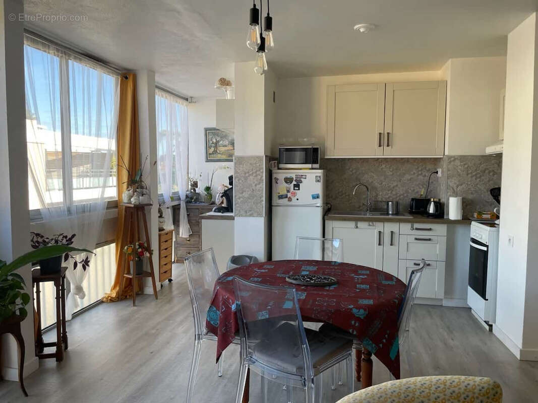 Appartement à HYERES