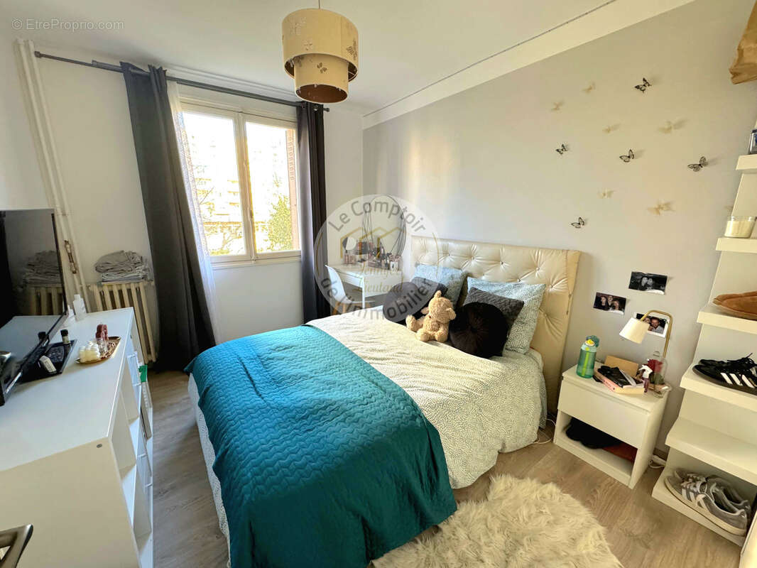 Appartement à MARSEILLE-9E