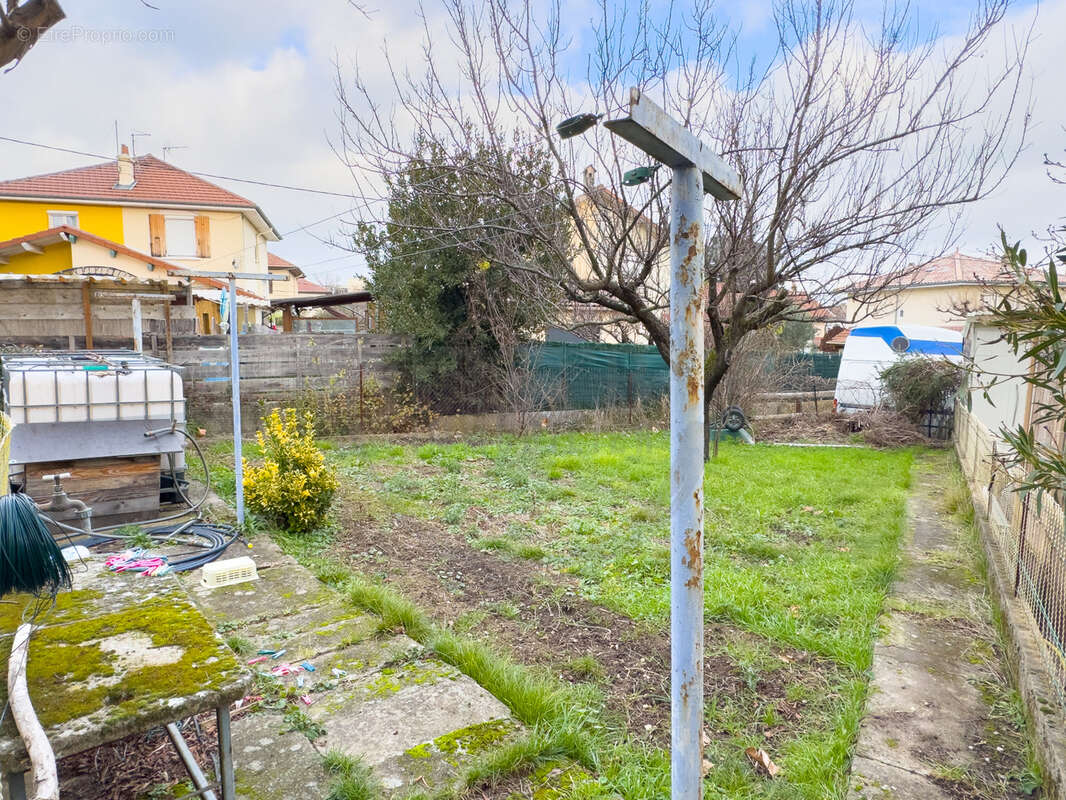 Appartement à LA VOULTE-SUR-RHONE