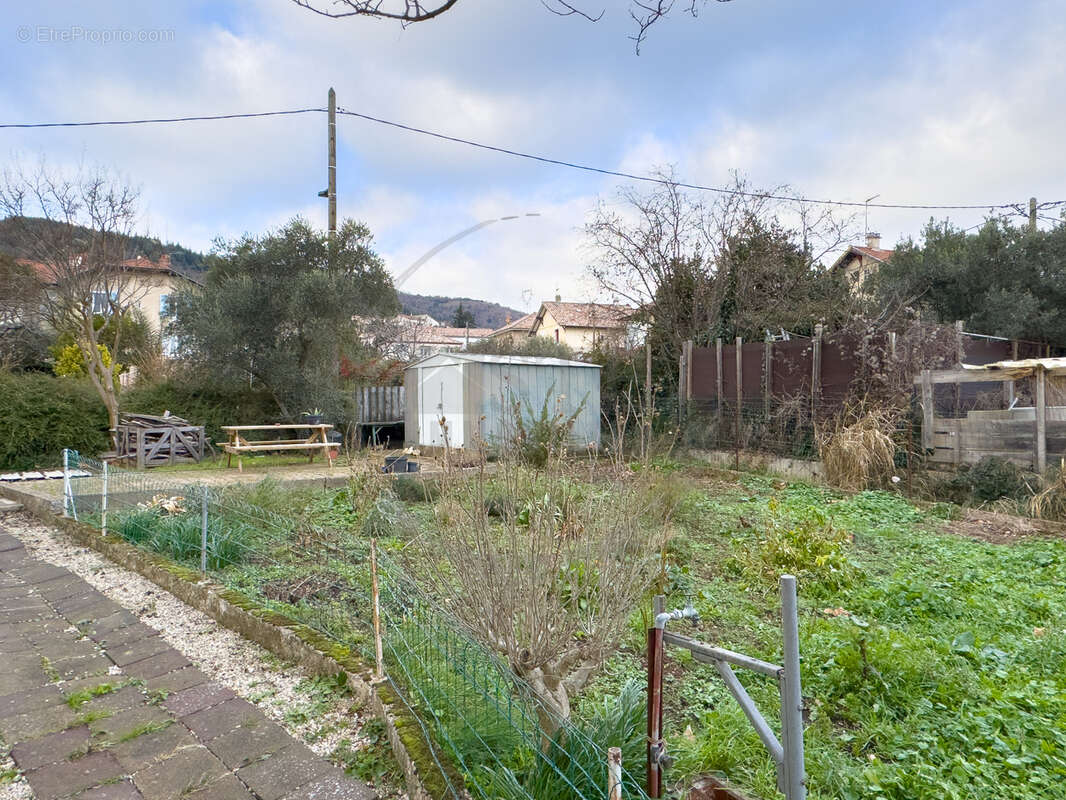 Appartement à LA VOULTE-SUR-RHONE