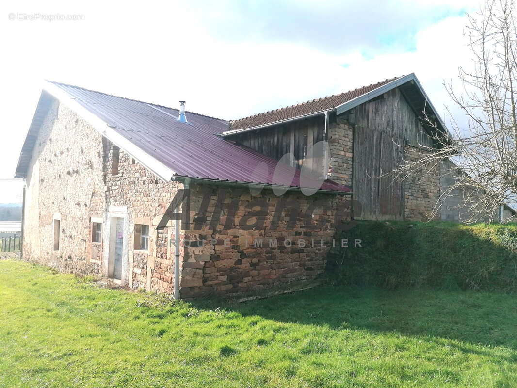 Maison à PONT-DU-BOIS