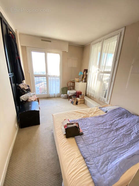 Appartement à PARIS-19E