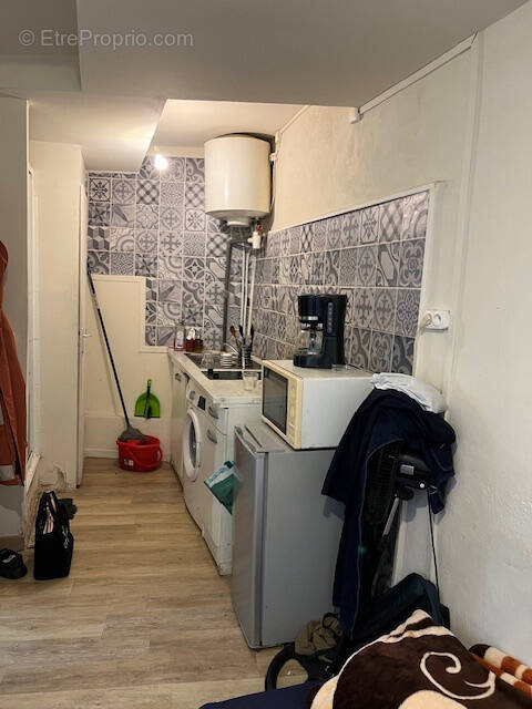 Appartement à MARSEILLE-1E