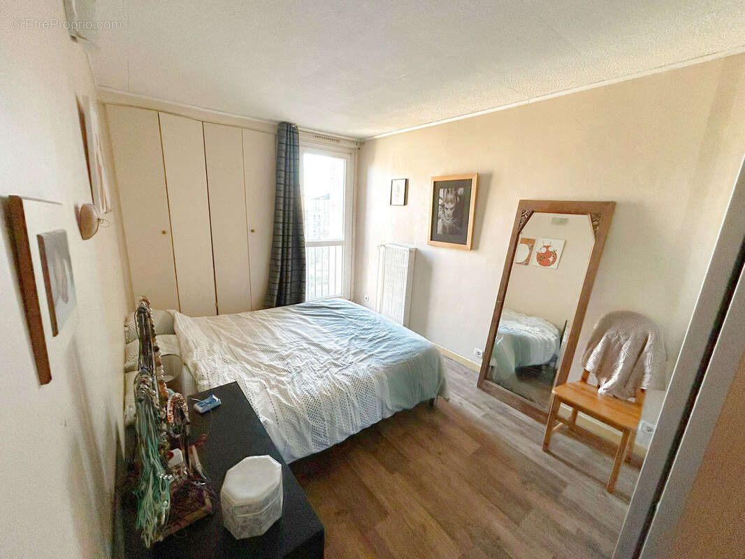 Appartement à NEUILLY-SUR-MARNE