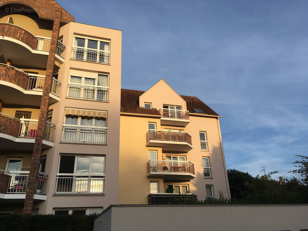 Appartement à MELUN