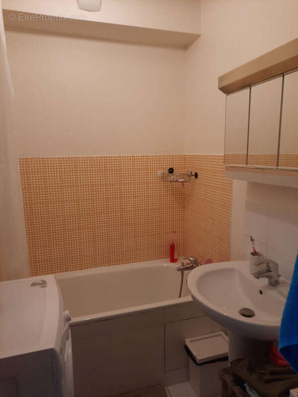 Appartement à MONTROUGE