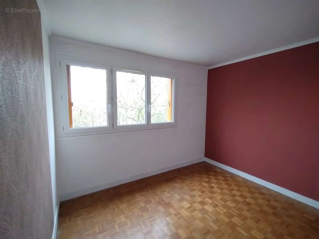 Appartement à AUBERGENVILLE