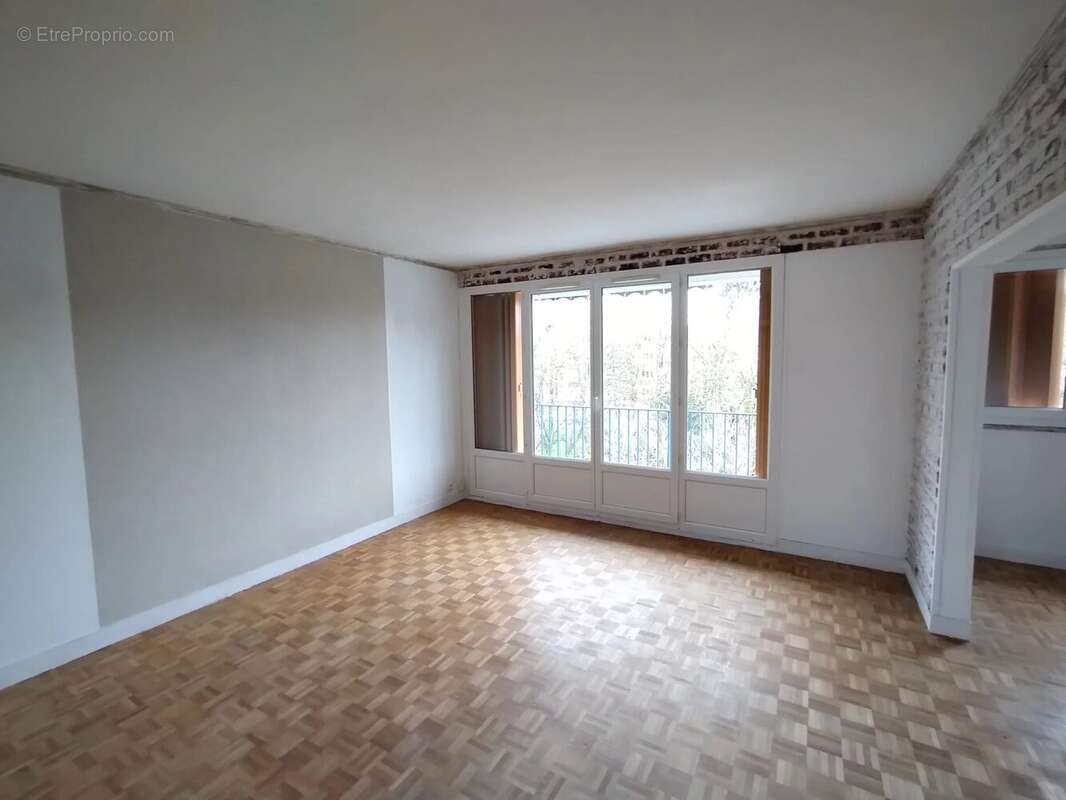 Appartement à AUBERGENVILLE