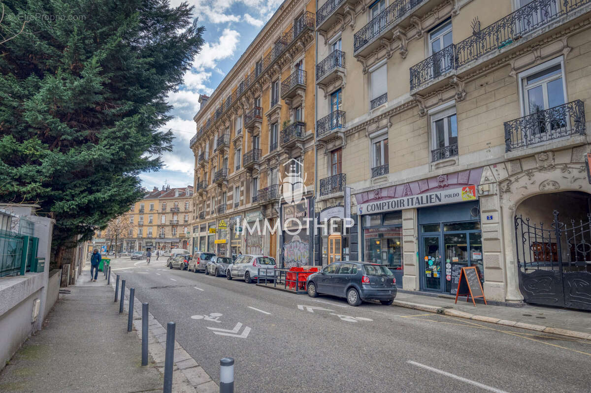 Appartement à GRENOBLE