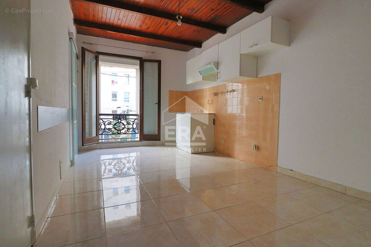 Appartement à MARSEILLE-10E