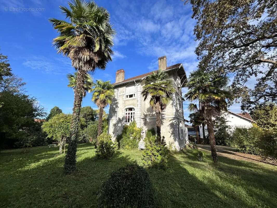 Maison à SALIES-DE-BEARN