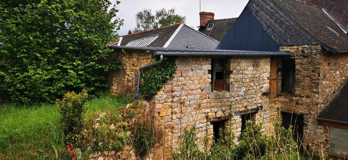 Maison à SAINT-AUBIN-DU-CORMIER