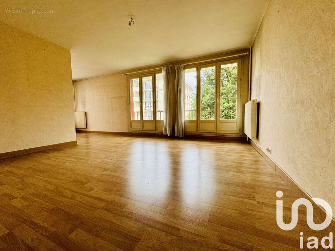 Photo 6 - Appartement à BONNIERES-SUR-SEINE