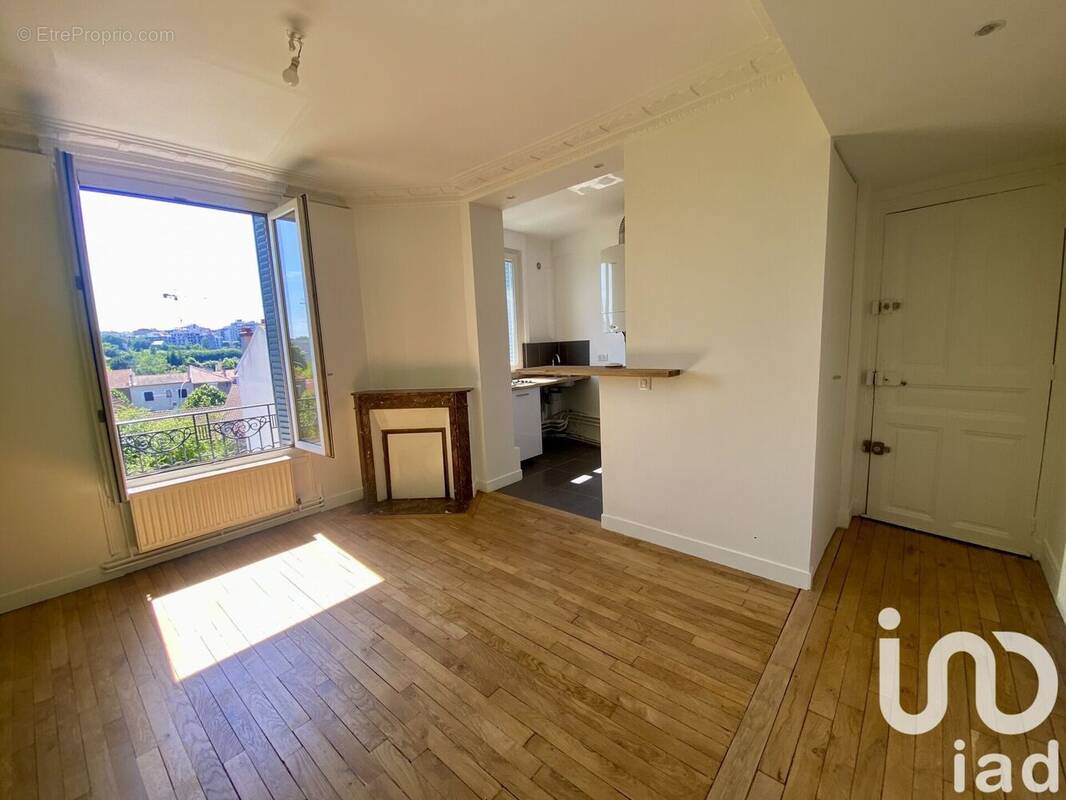 Photo 1 - Appartement à LE PERREUX-SUR-MARNE