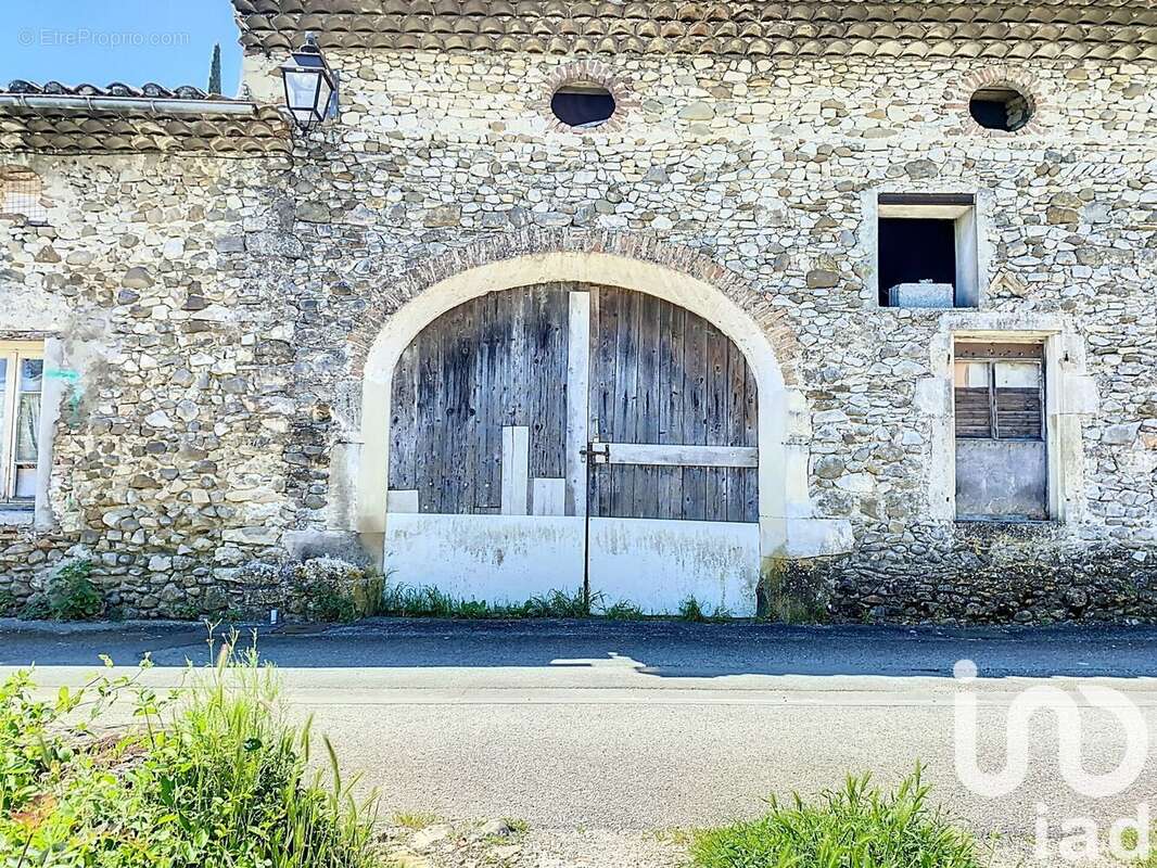 Photo 2 - Appartement à SAINT-GERVAIS-SUR-ROUBION