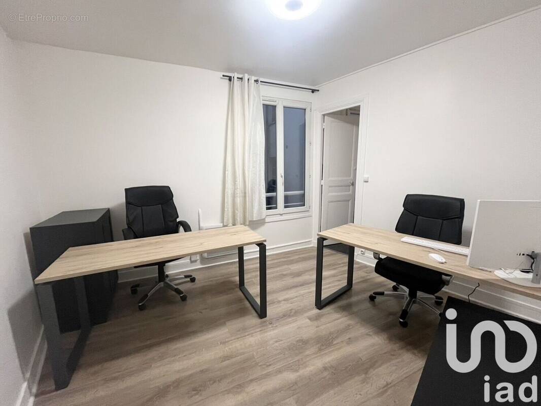 Photo 1 - Appartement à PARIS-18E