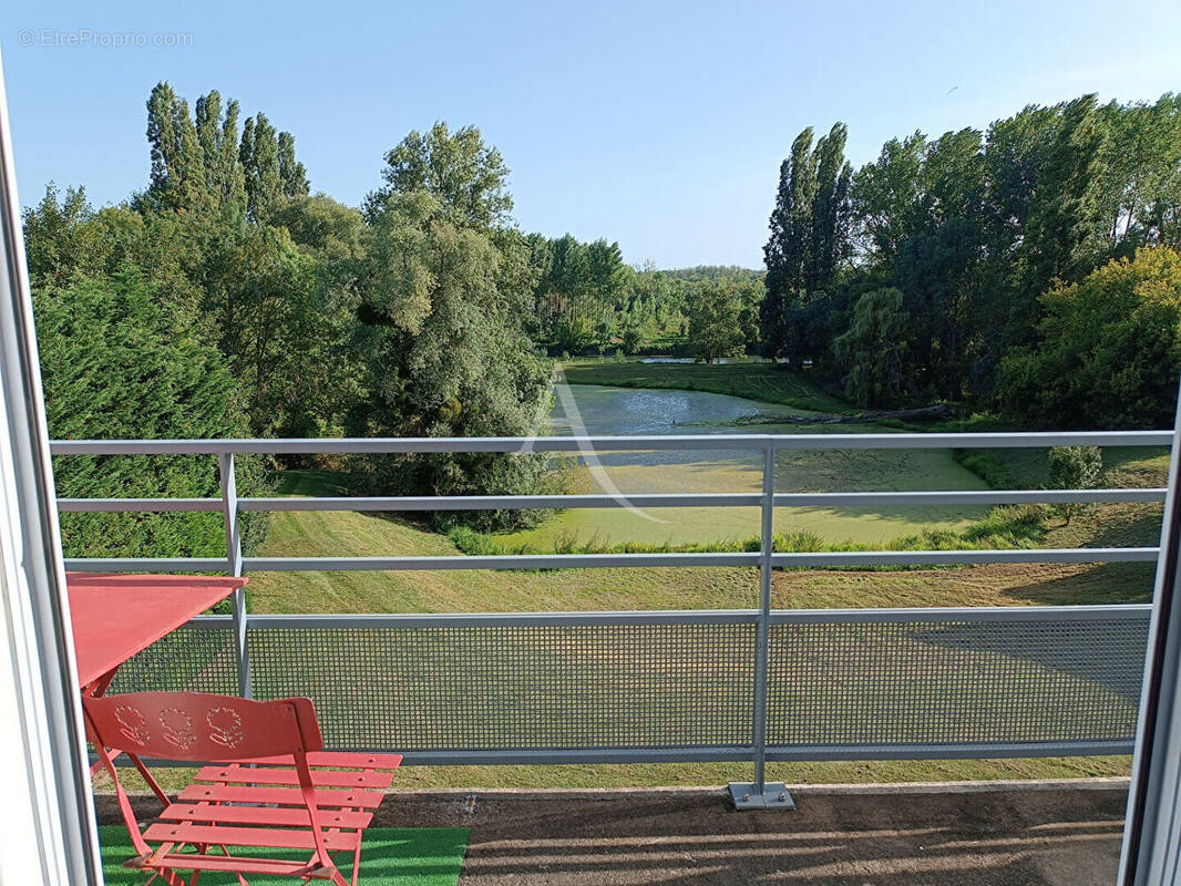 Appartement à BRIOLLAY