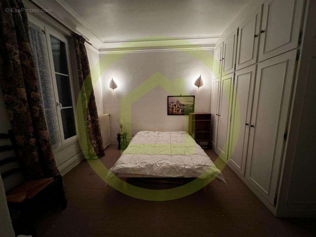 Appartement à PARIS-20E