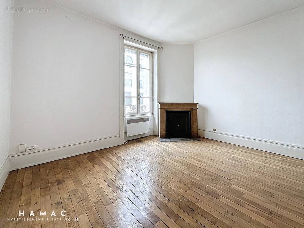 Appartement à LYON-8E