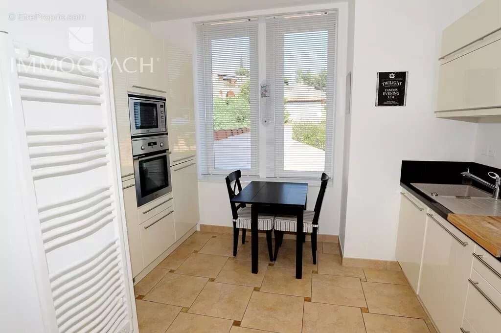 Appartement à HYERES