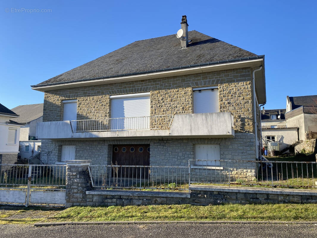 Maison à SAINT-SORNIN-LAVOLPS