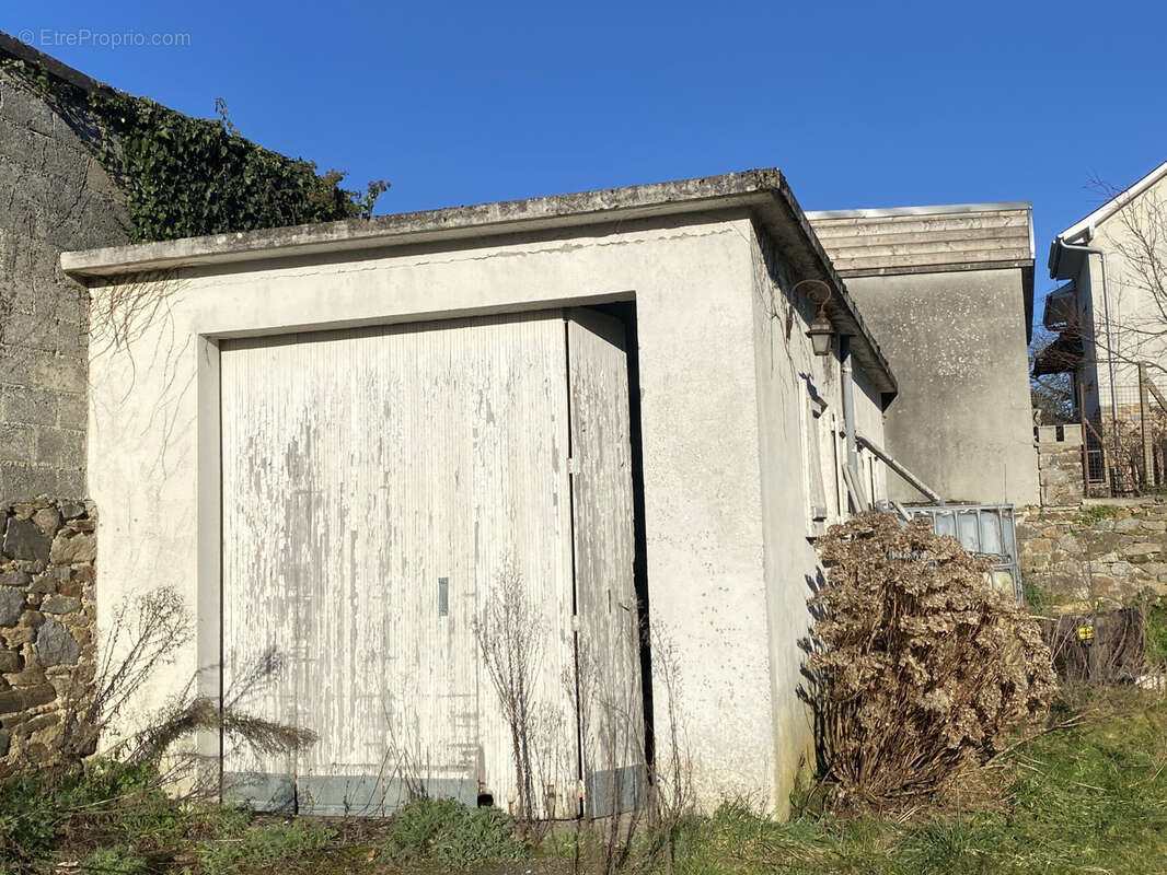 Maison à SAINT-SORNIN-LAVOLPS