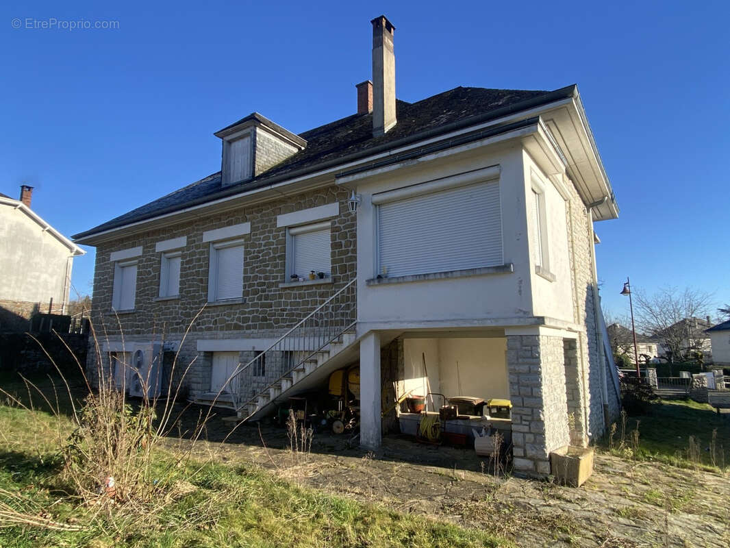 Maison à SAINT-SORNIN-LAVOLPS