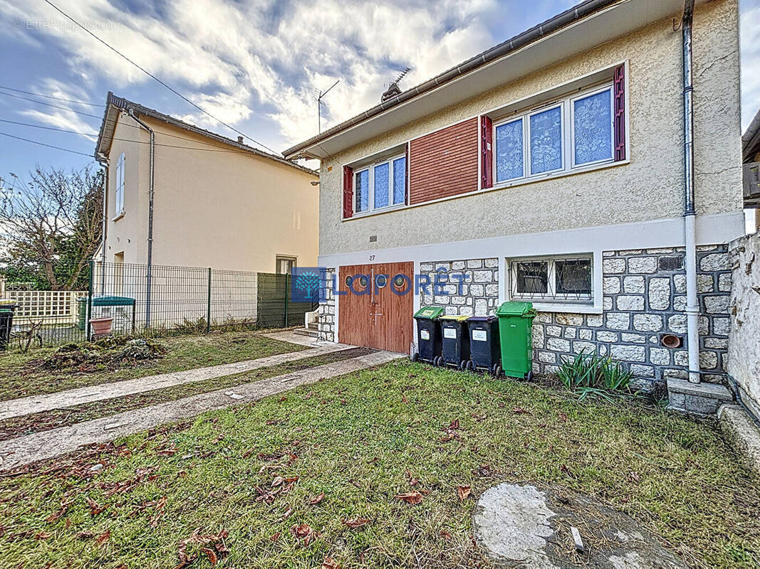 Maison à SAVIGNY-SUR-ORGE