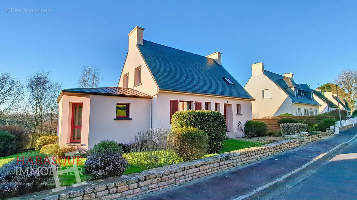 Maison à LANDERNEAU