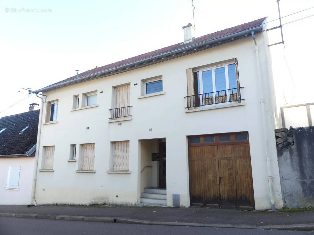 Maison à LE CREUSOT