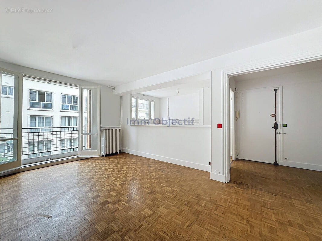 Appartement à PARIS-12E